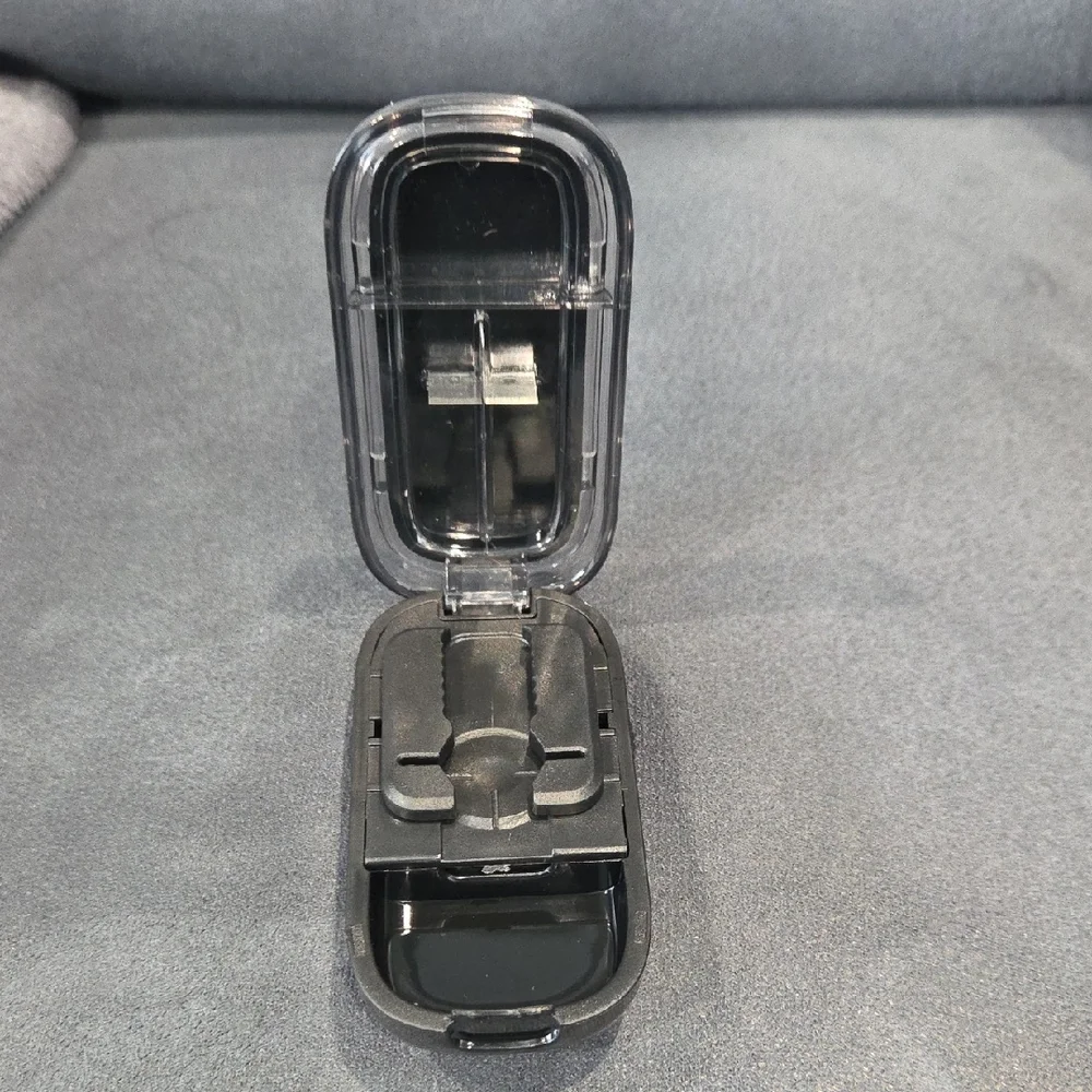 Black Pill Cutter Splitter and Case